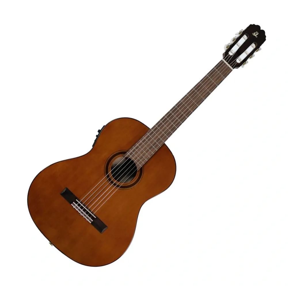 Admira Málaga – Guitarra Clásica Electroacústica Cedro Macizo - Variante en LEMM DJ Store