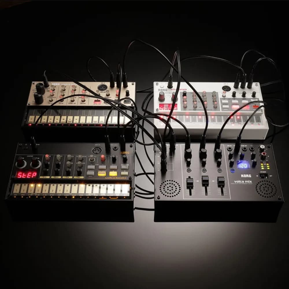 Korg Volca Mix – Mixer Analógico 4 Canales para Serie Volca