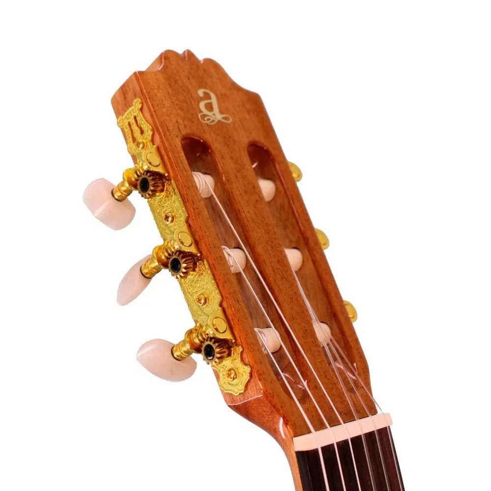 Admira A1 – Guitarra Clásica Electroacústica con Tacón Español